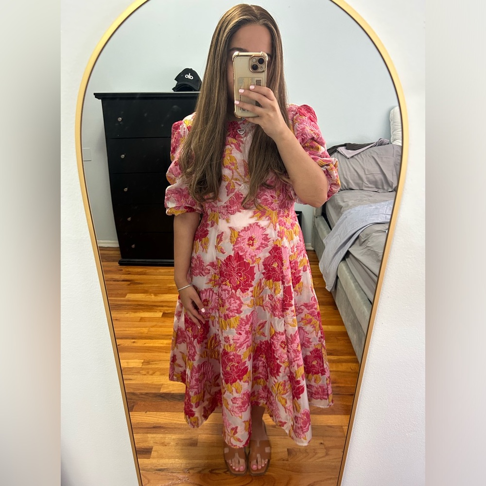 Pink Floral Puff-Sleeve Midi Dress